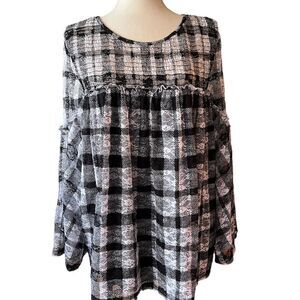 TIME and Tru black and white lace blouse size XL like new!…………